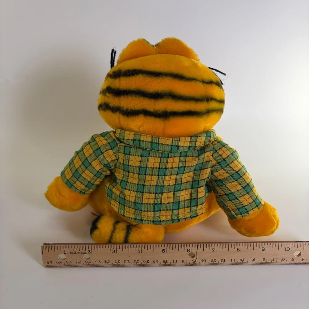 VTG 1981‎ Dakin Stuffed Plush Garfield Cat - Born to Party NO Lampshade